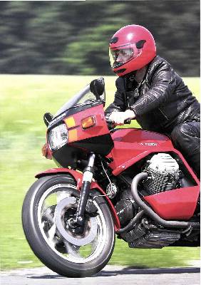 Moto Guzzi Le Mans II