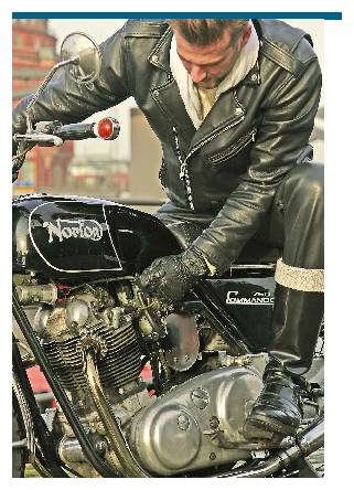 Norton Commando 750 Roadster