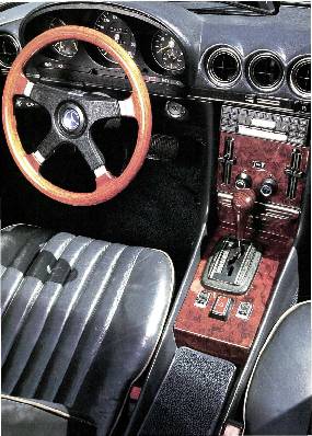 Mercedes R 107