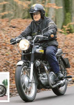 Triumph Bonneville 750 T140V